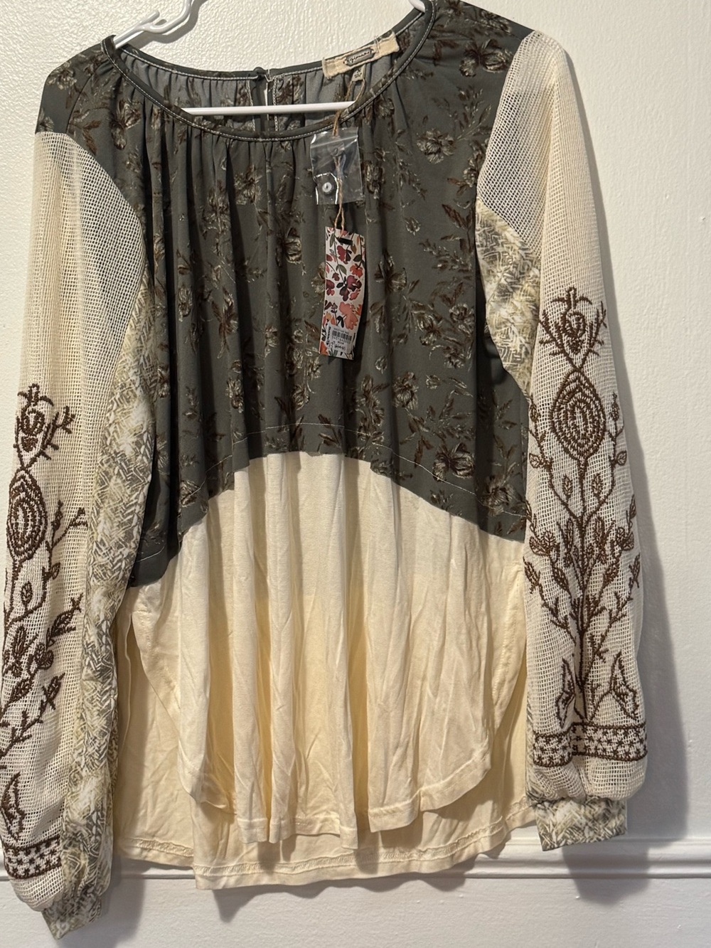 gimmicks by BKE Olive Green and Cream Boho Mixed-Media Tunic